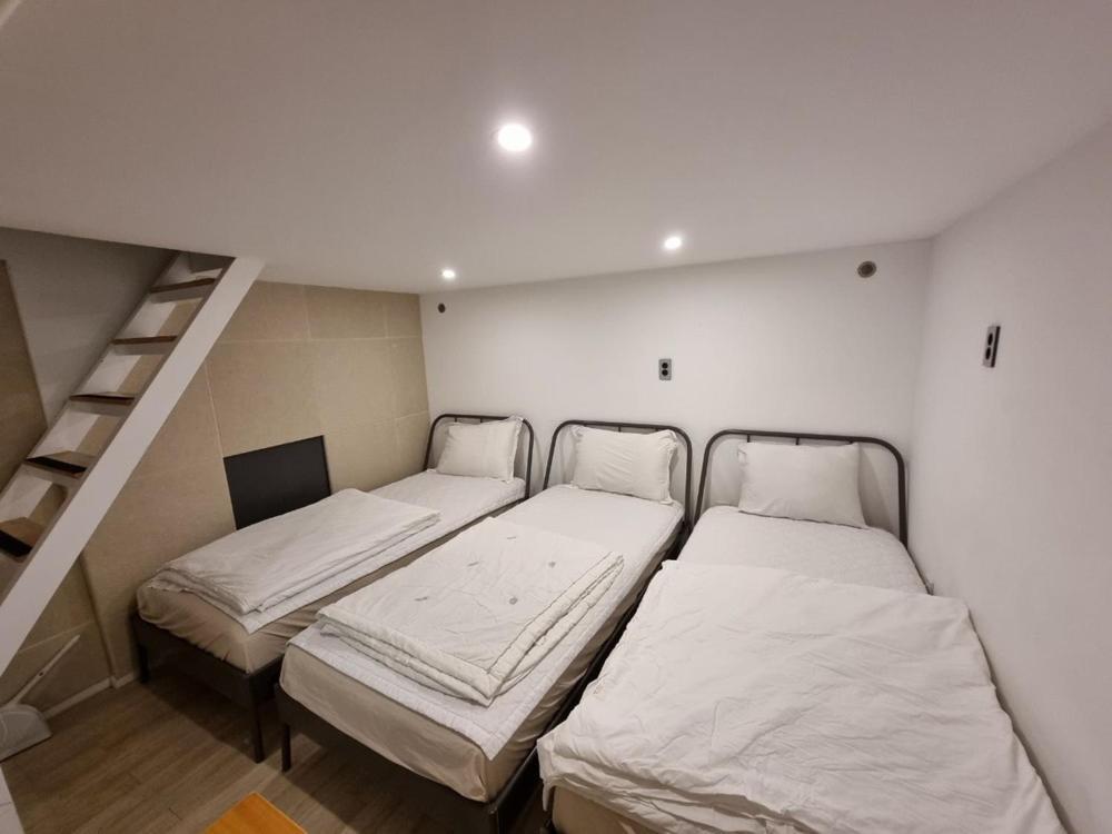 Namsan Story Nine Hotell Seoul Rum bild